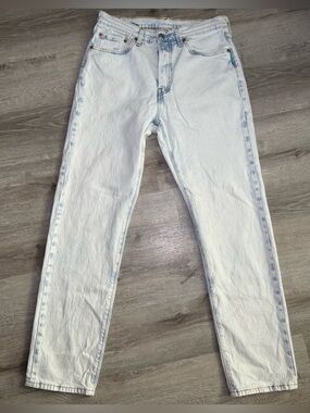 Levis Premium 501 Original Fit Jeans Coming Down Light Wash 28x30 12501-0528